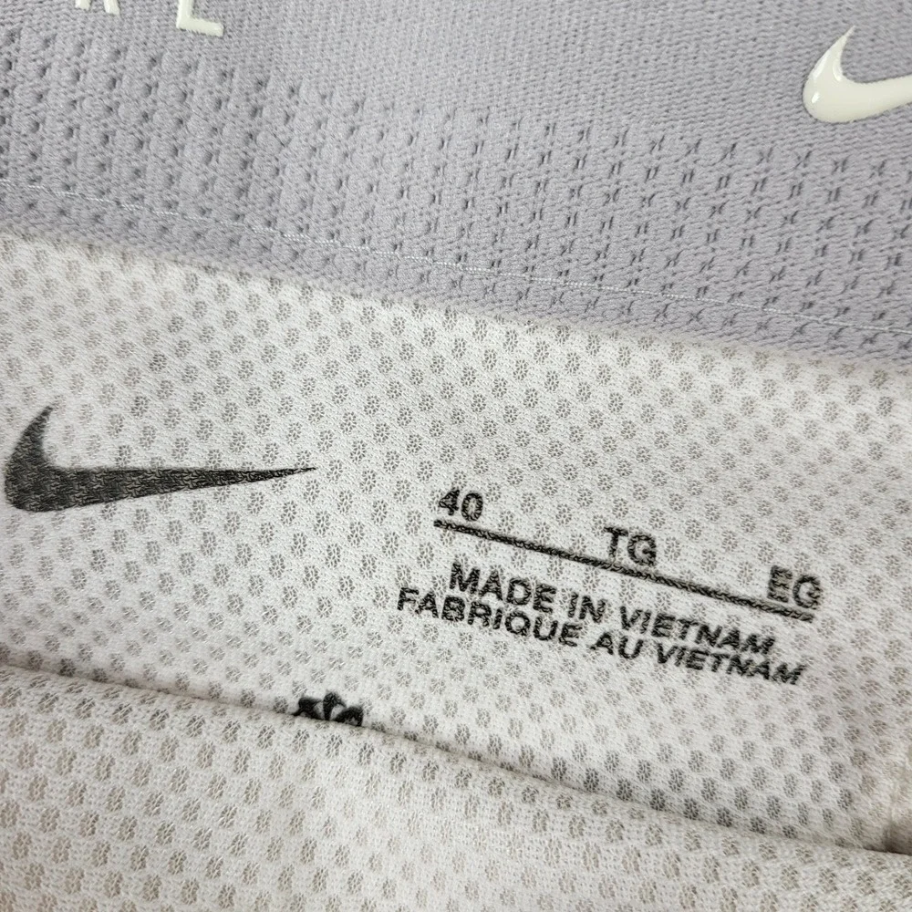 Nike Shorts Mens 40 White Herringbone Chino‎ Standard Fit 9 Inseam Casual Summer